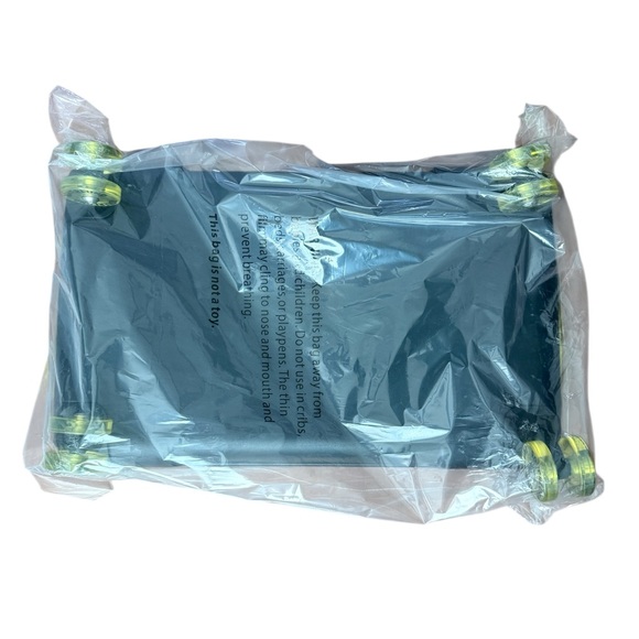 OUT-OF-OFFICE PET CARRIER PRO EDITION with Base Included! - Picture 12 of 12